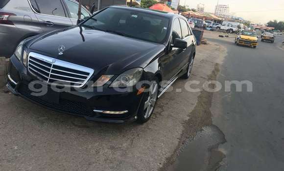 Acheter Occasion Voiture Mercedes‒Benz E–Class Noir à Dakar, Dakar
