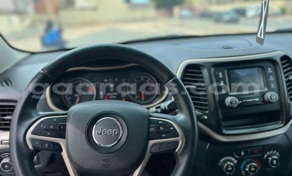 Acheter Occasion Voiture Jeep Cherokee Noir à Dakar, Dakar Acheter Occasion Voiture Jeep Cherokee Noir à Dakar, Dakar