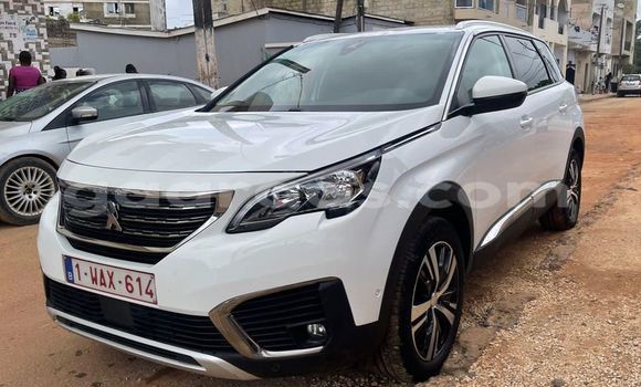 Acheter Occasion Voiture Peugeot 5008 Blanc à Dakar, Dakar