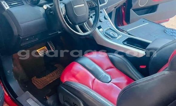 Acheter Occasion Voiture Land Rover Range Rover Evoque Rouge à Dakar, Dakar Acheter Occasion Voiture Land Rover Range Rover Evoque Rouge à Dakar, Dakar