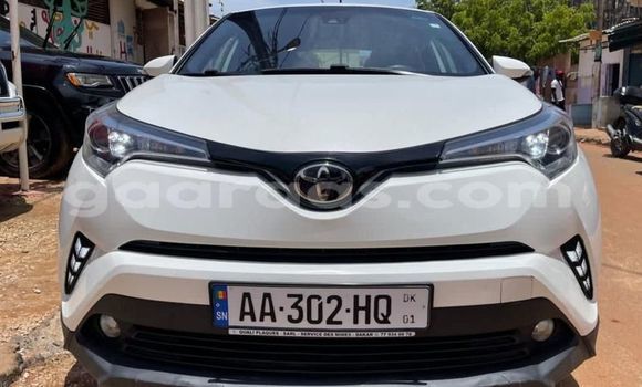 Dieundeu Occasion Toyota C-HR White Auto in Dakar in Dakar