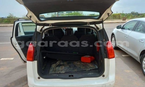 Acheter Occasion Voiture Peugeot 5008 Blanc à Dakar, Dakar Acheter Occasion Voiture Peugeot 5008 Blanc à Dakar, Dakar