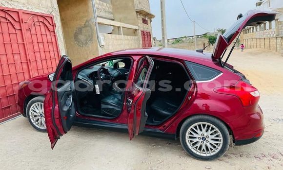 Acheter Occasion Voiture Ford Focus Rouge à Dakar, Dakar Acheter Occasion Voiture Ford Focus Rouge à Dakar, Dakar