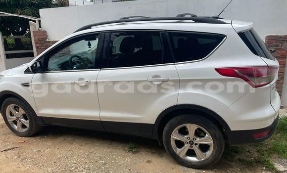 Acheter Occasion Voiture Ford Escape Blanc à Dakar, Dakar