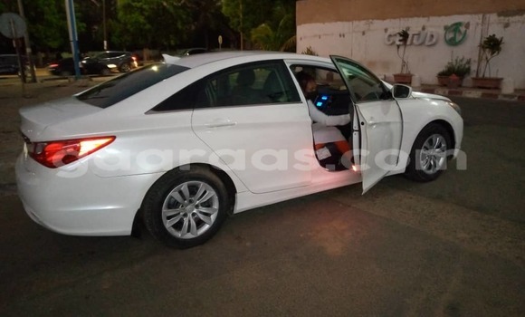 Acheter Occasion Voiture Hyundai Sonata Blanc à Dakar, Dakar Acheter Occasion Voiture Hyundai Sonata Blanc à Dakar, Dakar