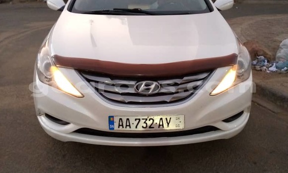 Acheter Occasion Voiture Hyundai Sonata Blanc à Dakar, Dakar Acheter Occasion Voiture Hyundai Sonata Blanc à Dakar, Dakar