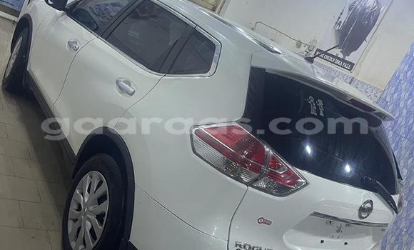 Acheter Occasion Voiture Nissan Rogue Blanc à Dakar, Dakar Acheter Occasion Voiture Nissan Rogue Blanc à Dakar, Dakar