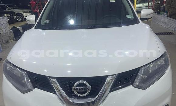Acheter Occasion Voiture Nissan Rogue Blanc à Dakar, Dakar Acheter Occasion Voiture Nissan Rogue Blanc à Dakar, Dakar