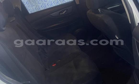 Acheter Occasion Voiture Nissan Rogue Blanc à Dakar, Dakar Acheter Occasion Voiture Nissan Rogue Blanc à Dakar, Dakar