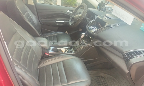 Acheter Occasion Voiture Ford Escape Rouge à Dakar, Dakar Acheter Occasion Voiture Ford Escape Rouge à Dakar, Dakar