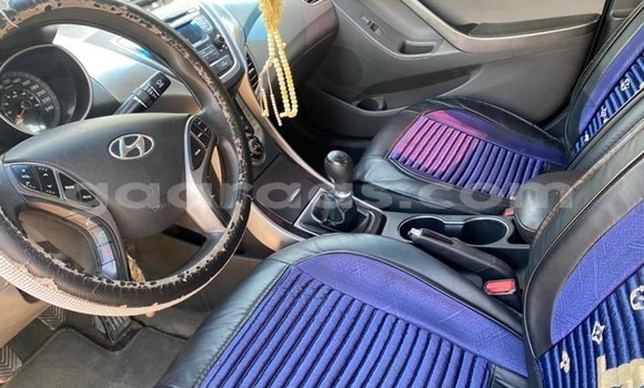 Buy Used Hyundai Elantra Blue Car in Dakar in Dakar Buy Used Hyundai Elantra Blue Car in Dakar in Dakar