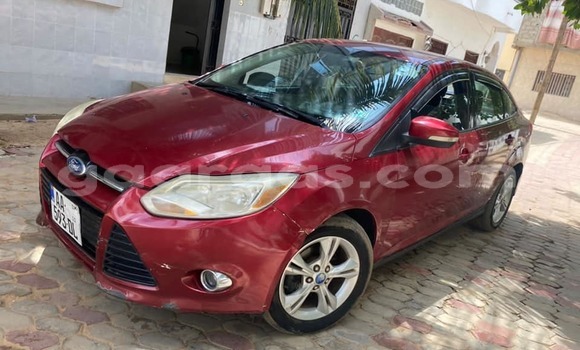 Acheter Occasion Voiture Ford Focus Rouge à Dakar, Dakar Acheter Occasion Voiture Ford Focus Rouge à Dakar, Dakar