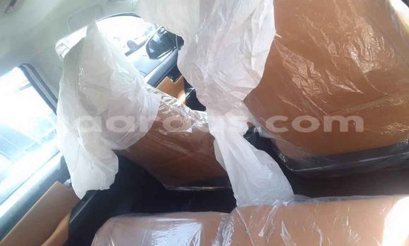 Buy Used Toyota Fortuner White Car in Dakar in Dakar Buy Used Toyota Fortuner White Car in Dakar in Dakar