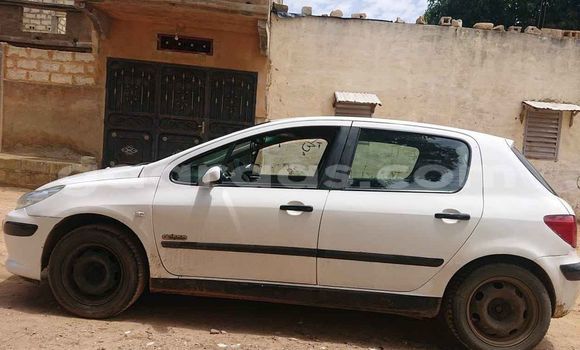 Buy Used Peugeot 207 White Car in Dakar in Dakar Buy Used Peugeot 207 White Car in Dakar in Dakar