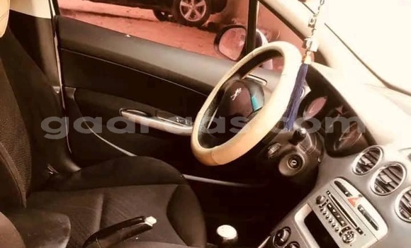 Acheter Occasion Voiture Peugeot 308 Blanc à Dakar, Dakar Acheter Occasion Voiture Peugeot 308 Blanc à Dakar, Dakar