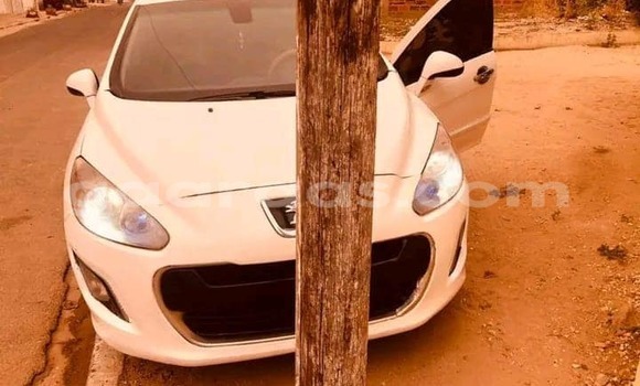 Acheter Occasion Voiture Peugeot 308 Blanc à Dakar, Dakar Acheter Occasion Voiture Peugeot 308 Blanc à Dakar, Dakar