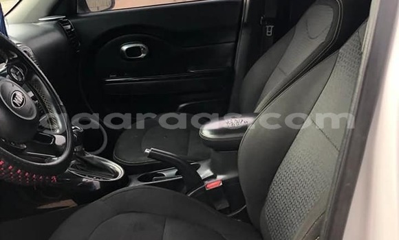 Buy Used Kia Soul White Car in Dakar in Dakar Buy Used Kia Soul White Car in Dakar in Dakar