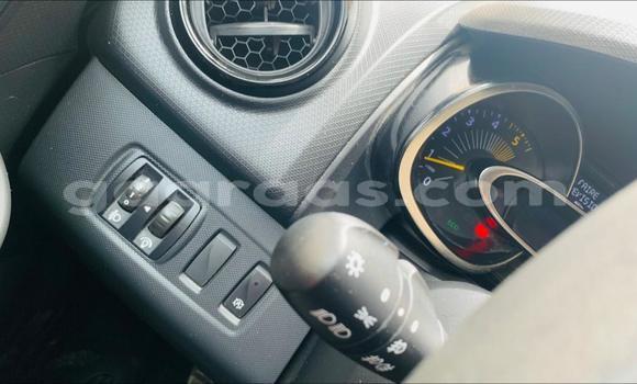 Acheter Occasion Voiture Renault Clio Blanc à Dakar, Dakar Acheter Occasion Voiture Renault Clio Blanc à Dakar, Dakar