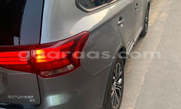 Buy Used Mitsubishi Outlander Silver Car in Dakar in Dakar Buy Used Mitsubishi Outlander Silver Car in Dakar in Dakar