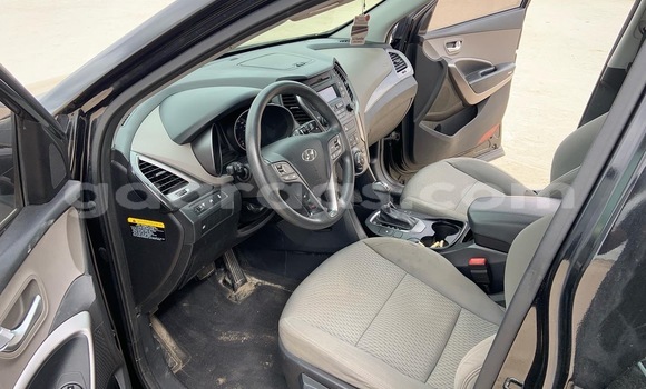 Dieundeu Occasion Hyundai Santa Fe Black Auto in Dakar in Dakar Dieundeu Occasion Hyundai Santa Fe Black Auto in Dakar in Dakar