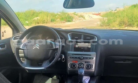 Acheter Occasion Voiture Citroen C4 Gris à Dakar, Dakar Acheter Occasion Voiture Citroen C4 Gris à Dakar, Dakar