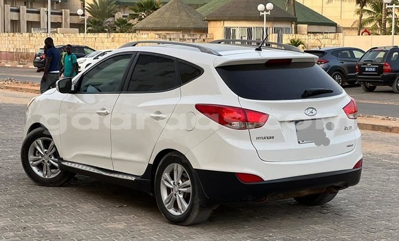 Acheter Occasion Voiture Hyundai ix35 Blanc à Dakar, Dakar Acheter Occasion Voiture Hyundai ix35 Blanc à Dakar, Dakar