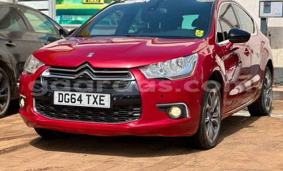 Acheter Import Voiture Citroen DS4 Rouge à Dakar, Dakar Acheter Import Voiture Citroen DS4 Rouge à Dakar, Dakar