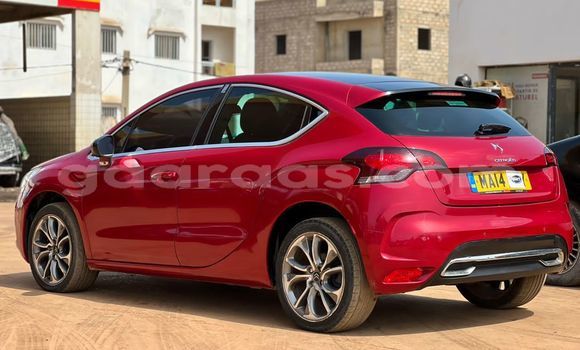 Acheter Import Voiture Citroen DS4 Rouge à Dakar, Dakar Acheter Import Voiture Citroen DS4 Rouge à Dakar, Dakar