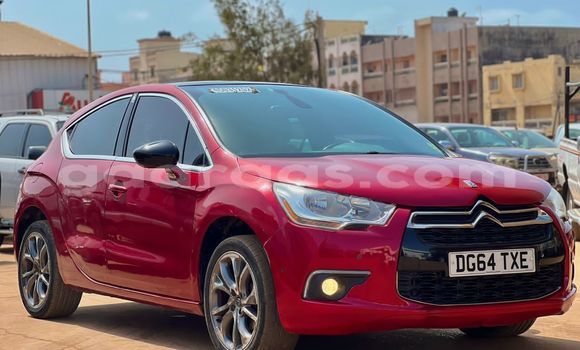 Acheter Import Voiture Citroen DS4 Rouge à Dakar, Dakar Acheter Import Voiture Citroen DS4 Rouge à Dakar, Dakar