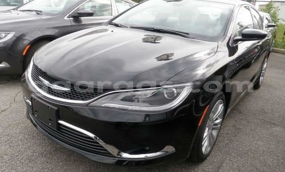 Buy Used Chrysler 200 Black Car in Dakar in Dakar