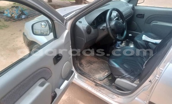 Dieundeu Occasion Dacia Logan Silver Auto in Dakar in Dakar Dieundeu Occasion Dacia Logan Silver Auto in Dakar in Dakar