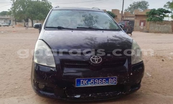Buy Used Toyota Verso Black Car in Dakar in Dakar