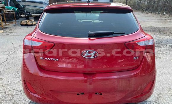 Dieundeu Occasion Hyundai Elantra Red Auto in Dakar in Dakar Dieundeu Occasion Hyundai Elantra Red Auto in Dakar in Dakar