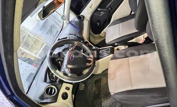 Acheter Occasion Voiture Ford Fiesta Bleu à Dakar, Dakar Acheter Occasion Voiture Ford Fiesta Bleu à Dakar, Dakar