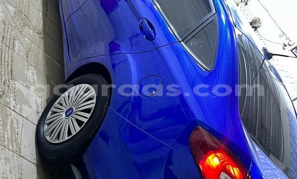 Acheter Occasion Voiture Ford Fiesta Bleu à Dakar, Dakar Acheter Occasion Voiture Ford Fiesta Bleu à Dakar, Dakar
