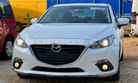 Acheter Import Voiture Mazda 3 Blanc à Dakar, Dakar Acheter Import Voiture Mazda 3 Blanc à Dakar, Dakar