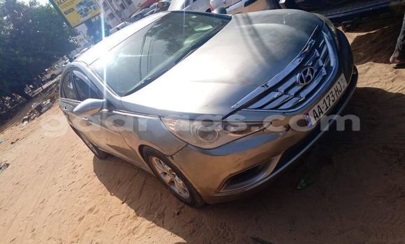 Dieundeu Occasion Hyundai Sonata Silver Auto in Dakar in Dakar Dieundeu Occasion Hyundai Sonata Silver Auto in Dakar in Dakar