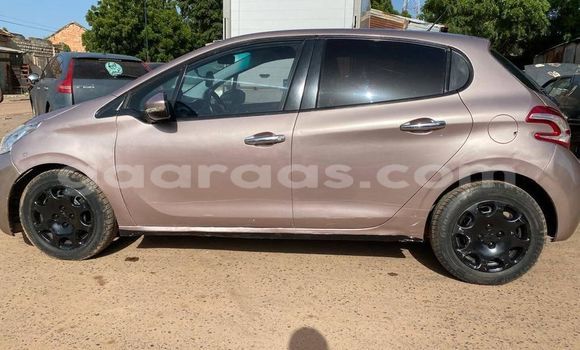 Dieundeu Occasion Peugeot 208 Brown Auto in Dakar in Dakar Dieundeu Occasion Peugeot 208 Brown Auto in Dakar in Dakar