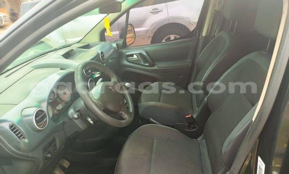 Dieundeu Occasion Peugeot Partner Black Auto in Dakar in Dakar Dieundeu Occasion Peugeot Partner Black Auto in Dakar in Dakar