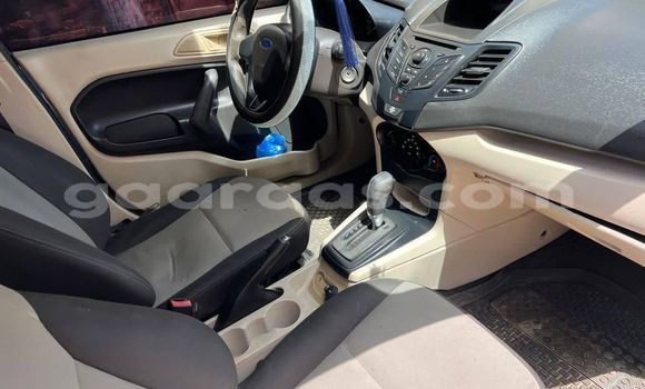 Acheter Occasion Voiture Ford Fiesta Bleu à Dakar, Dakar Acheter Occasion Voiture Ford Fiesta Bleu à Dakar, Dakar