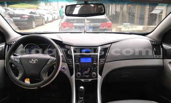 Buy Used Hyundai Sonata Silver Car in Dakar in Dakar Buy Used Hyundai Sonata Silver Car in Dakar in Dakar