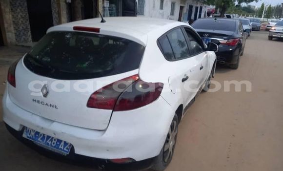 Acheter Occasion Voiture Renault Megane Blanc à Dakar, Dakar Acheter Occasion Voiture Renault Megane Blanc à Dakar, Dakar