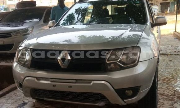 Dieundeu Occasion Renault Duster Silver Auto in Mbour in Thies