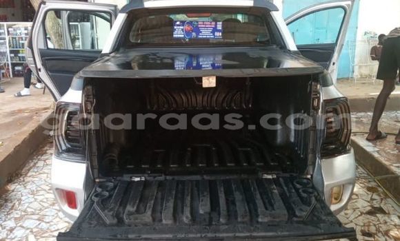 Acheter Occasion Voiture Renault Duster Gris à Mbour, Thies Acheter Occasion Voiture Renault Duster Gris à Mbour, Thies