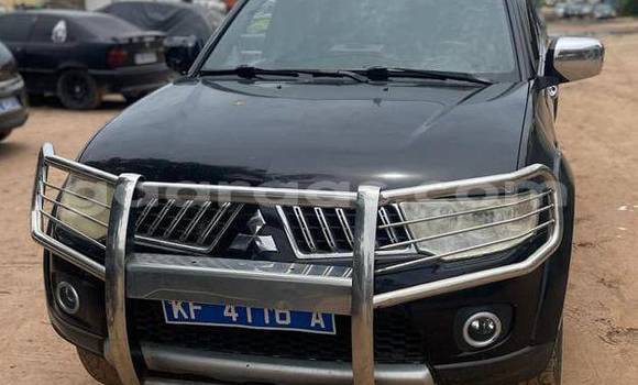 Buy Used Mitsubishi L200 Black Car in Dakar in Dakar