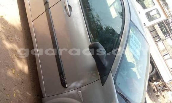 Dieundeu Occasion Renault Megane Silver Auto in Dakar in Dakar Dieundeu Occasion Renault Megane Silver Auto in Dakar in Dakar