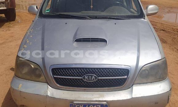 Dieundeu Occasion Kia Carnival Silver Auto in Dakar in Dakar Dieundeu Occasion Kia Carnival Silver Auto in Dakar in Dakar