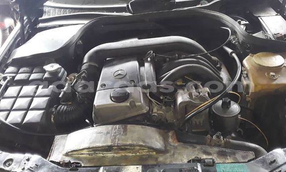 Dieundeu Occasion Mercedes‒Benz C–Class Black Auto in Dakar in Dakar Dieundeu Occasion Mercedes‒Benz C–Class Black Auto in Dakar in Dakar