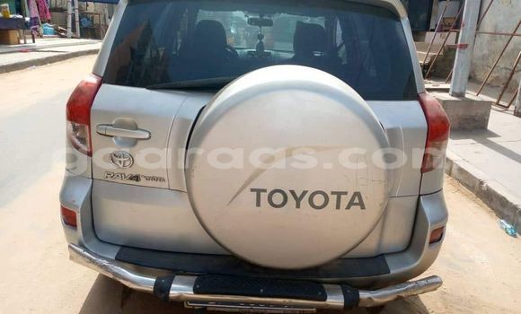 Acheter Occasion Voiture Toyota RAV4 Gris à Dakar, Dakar Acheter Occasion Voiture Toyota RAV4 Gris à Dakar, Dakar