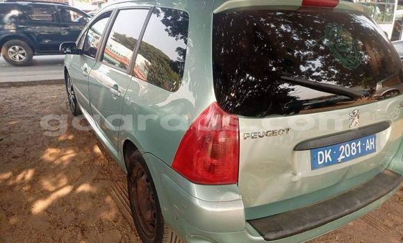 Acheter Occasion Voiture Peugeot 307 Vert à Dakar, Dakar Acheter Occasion Voiture Peugeot 307 Vert à Dakar, Dakar
